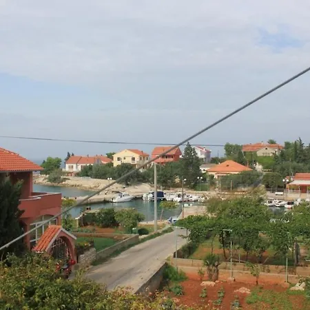 Apartments By The Sea Ugljan - 8301 Ugljan