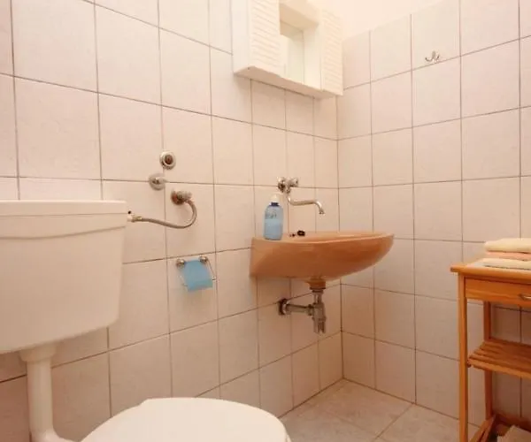 By The Sea - 8301 Apartman *